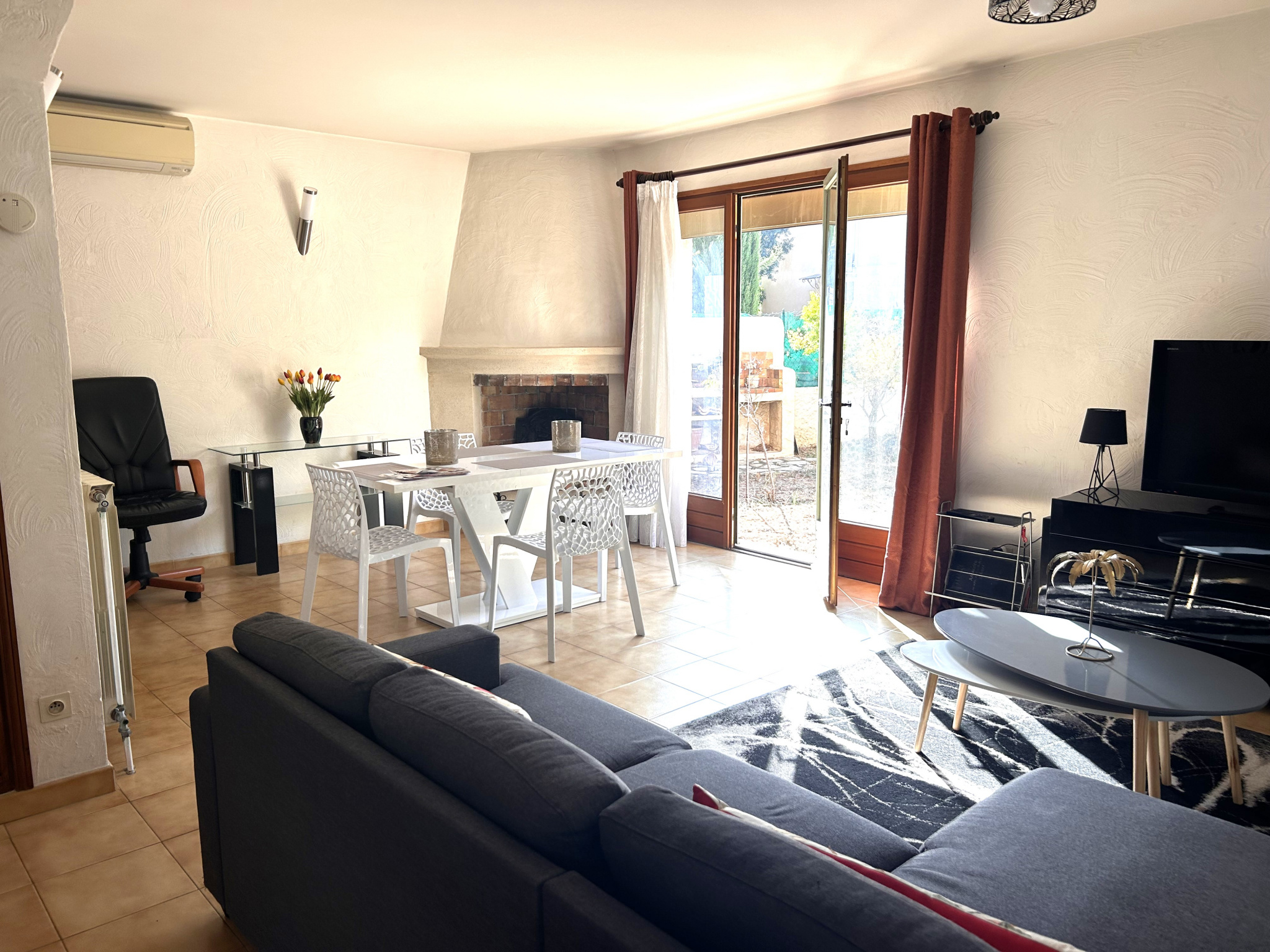 Maison-Villa - Six-Fours-les-Plages