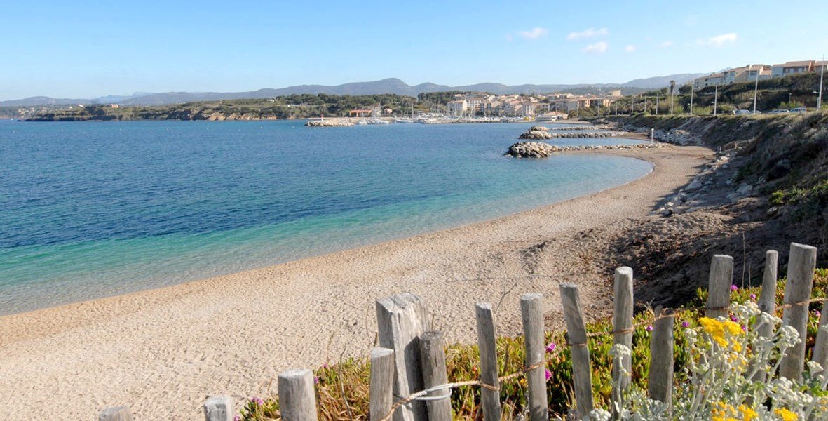 Jardin Azur T2 vue mer et piscine SIX FOURS LES PLAGES