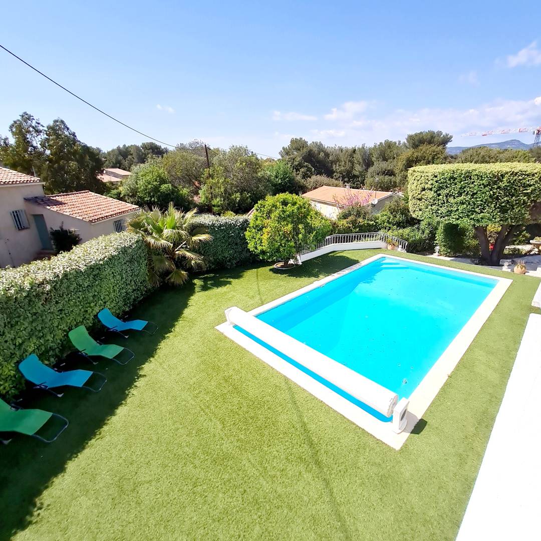 Haut de villa  (  )