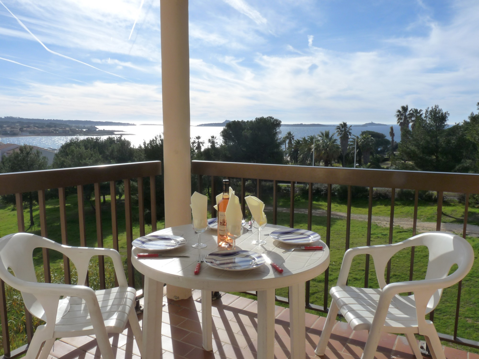 Vue mer depuis la terrasse