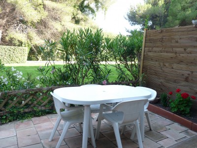 Location SAISONNIERE T2 Six Fours Les Plages Coudoulire REZ DE JARDIN