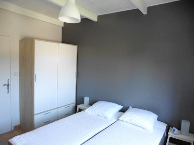 chambre climatise refaite  neuf 2 lits simples avec rangements